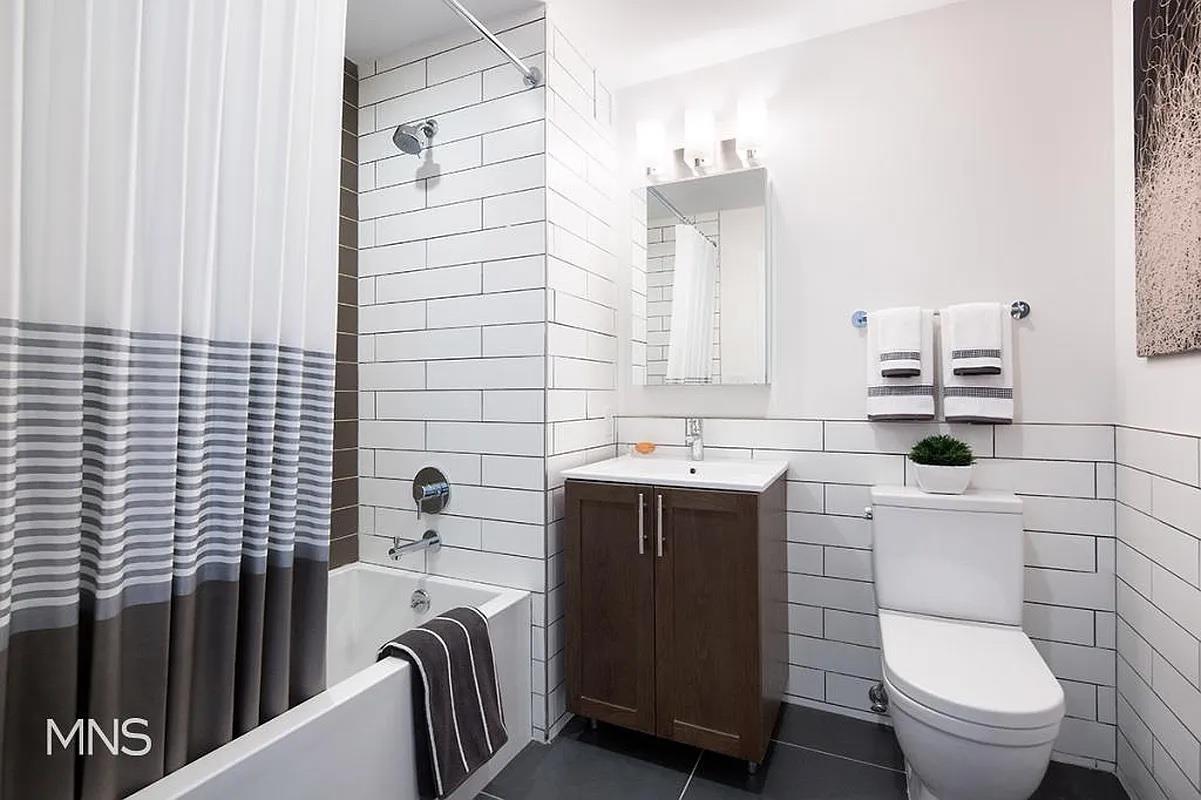 490 Myrtle Avenue 2G Clinton Hill Brooklyn NY 11205