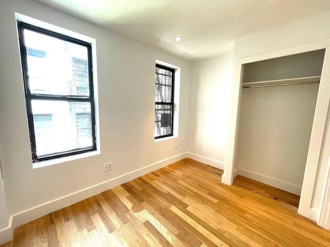 211 Madison Street 10 Lower East Side New York NY 10002