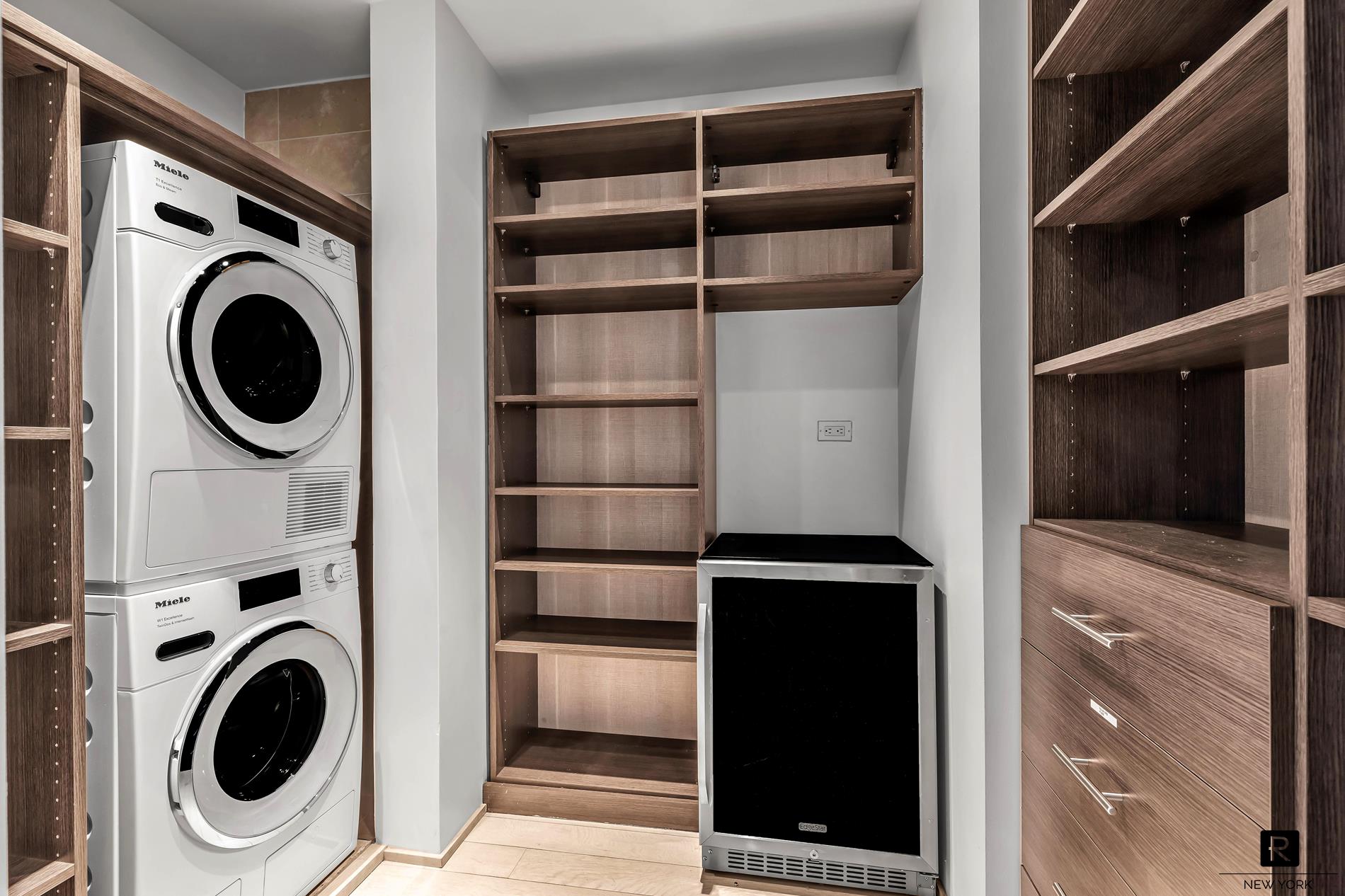 2 River Terrace Battery Park City New York NY 10282