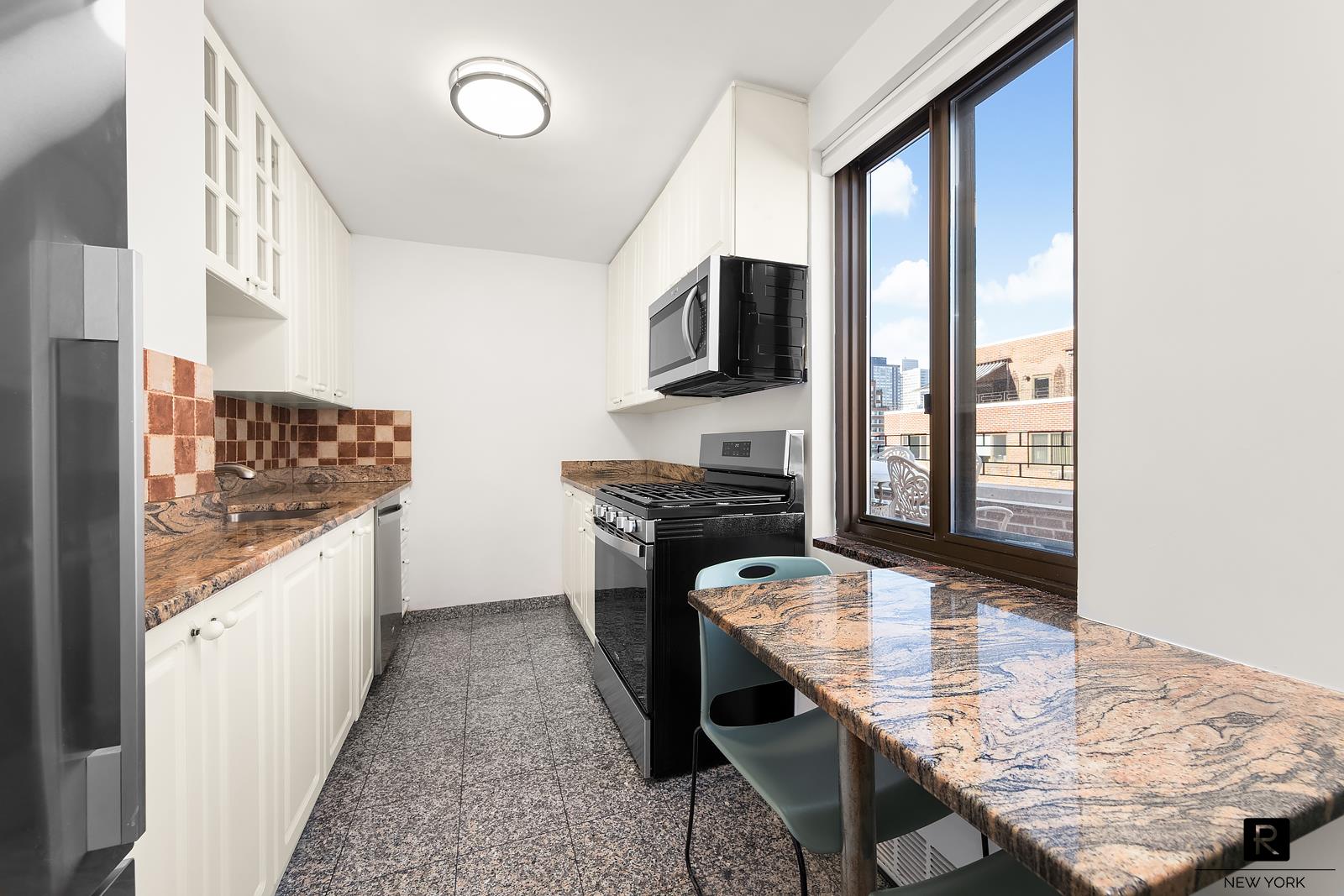 425 East 63rd Street Upper East Side New York NY 10065