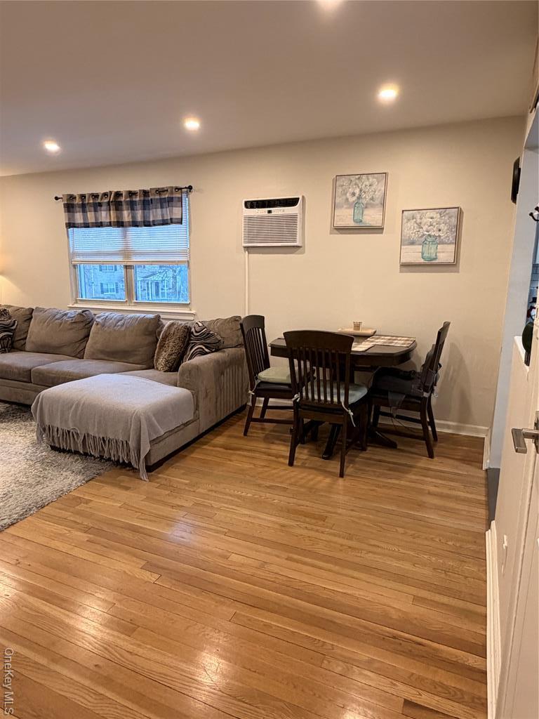 268-41 82nd Avenue Floral Park Queens NY 11040