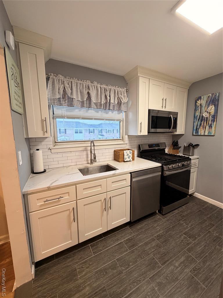 268-41 82nd Avenue Floral Park Queens NY 11040