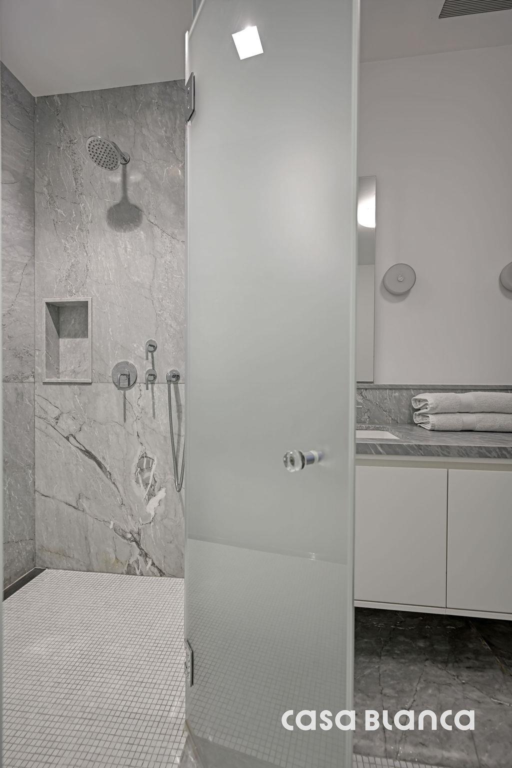 21 East 12th Street 8-A Greenwich Village New York NY 10003