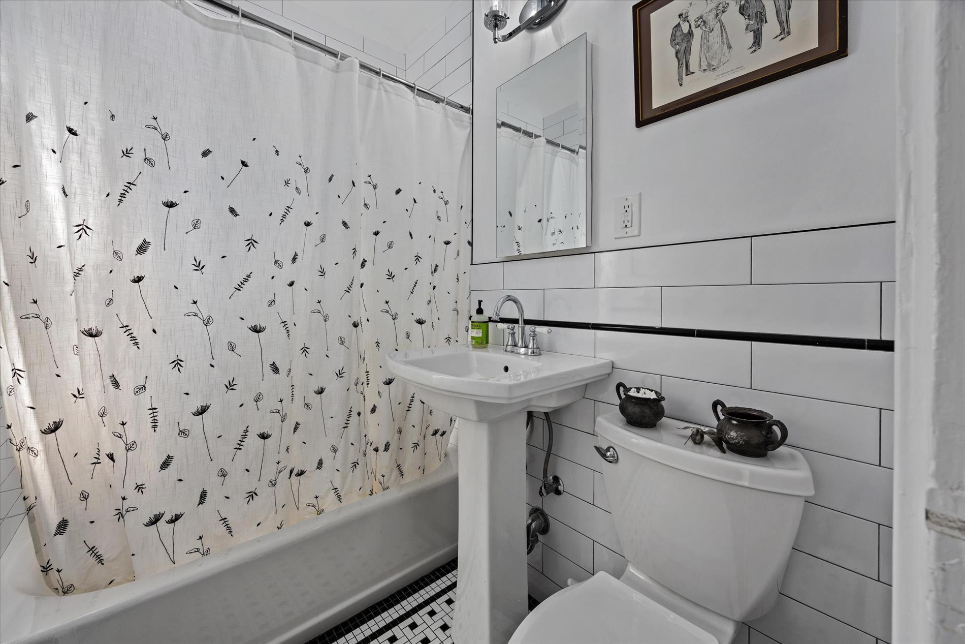 55 Park Terrace East B-82 Inwood New York NY 10034