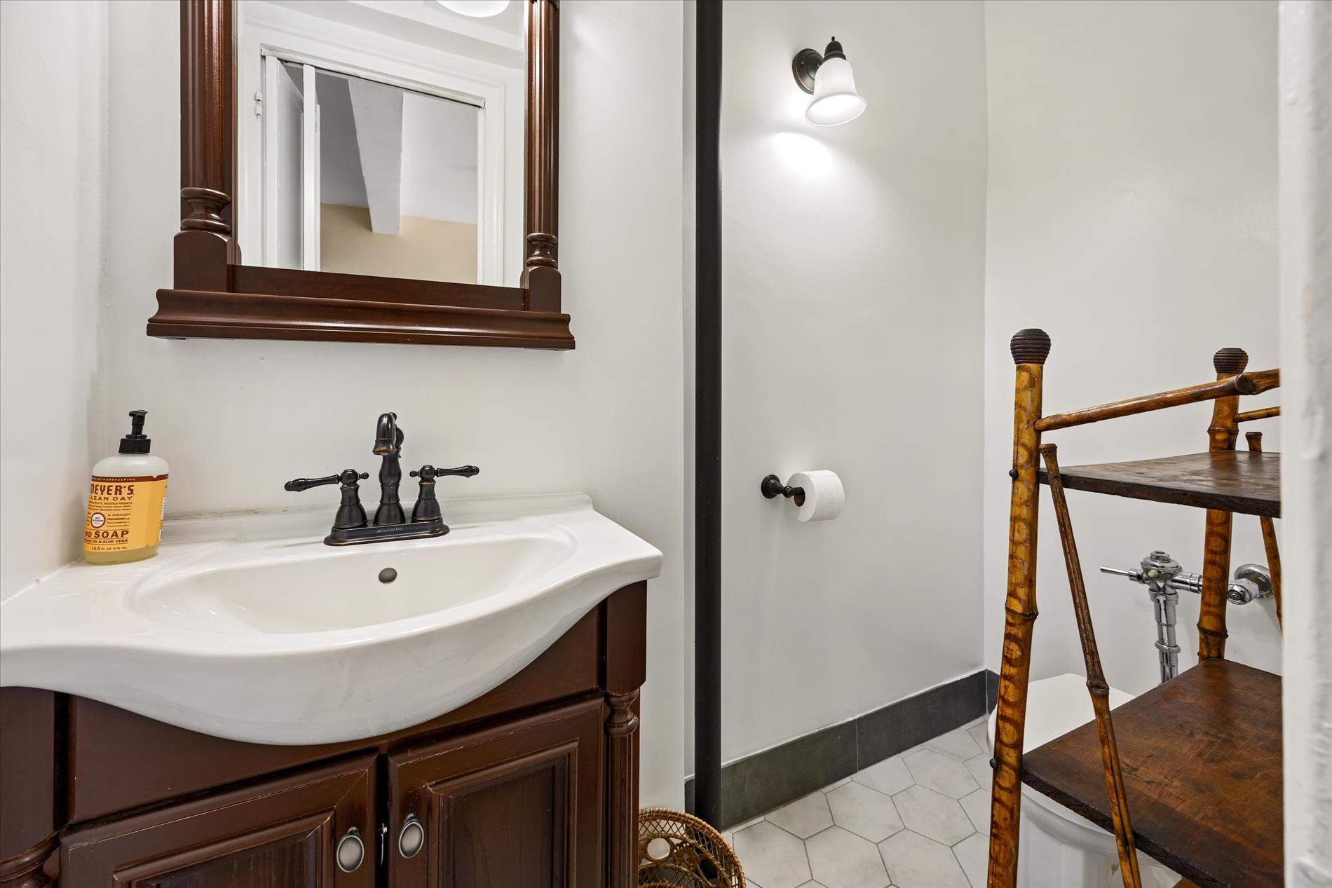 55 Park Terrace East B-82 Inwood New York NY 10034