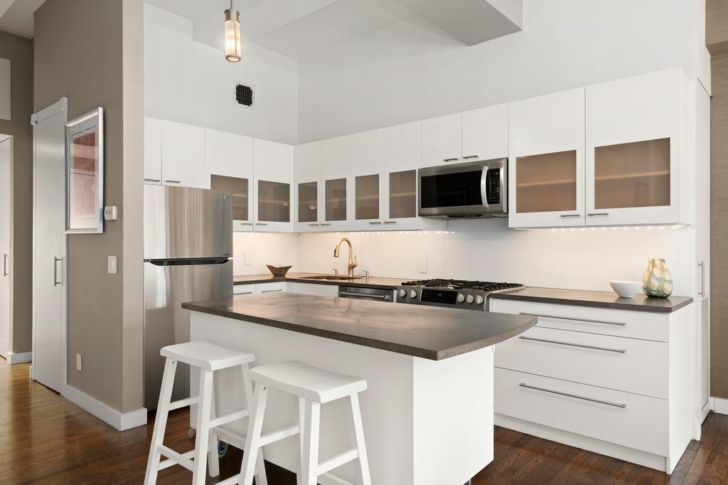 21 East 22nd Street Flatiron District New York NY 10010