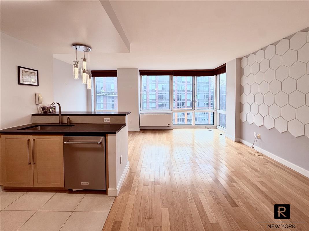 415 Main Street Roosevelt Island New York NY 10044