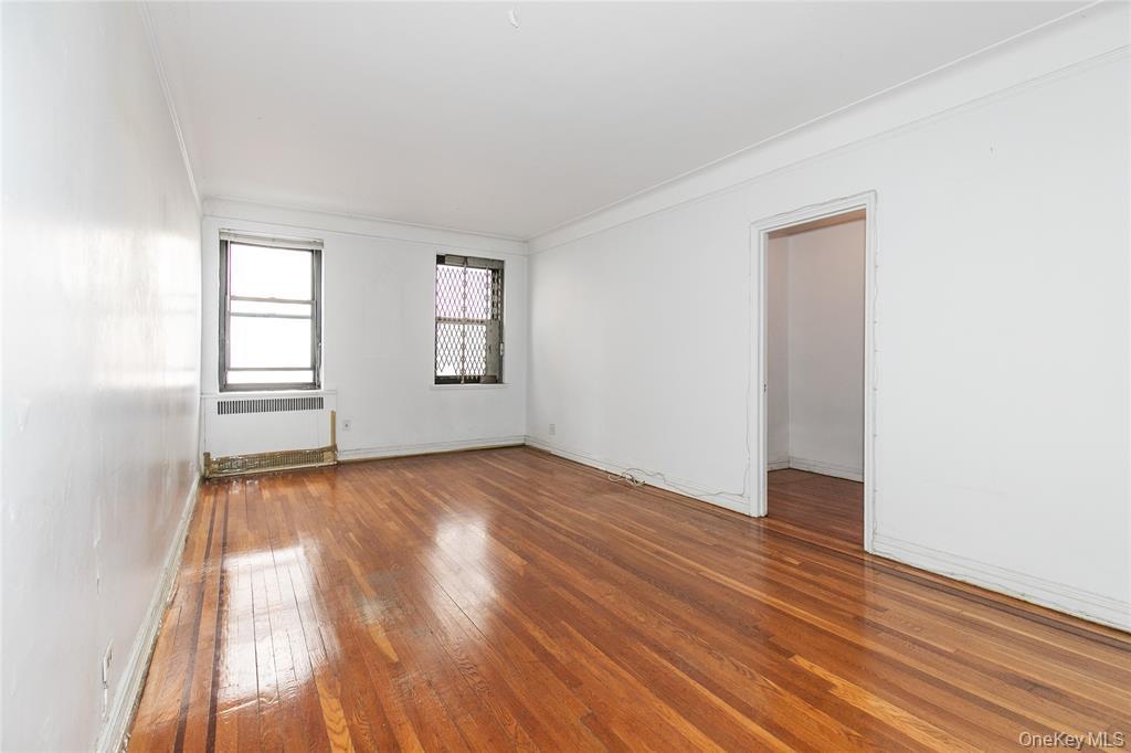 83-06 Vietor Avenue Elmhurst Queens NY 11373