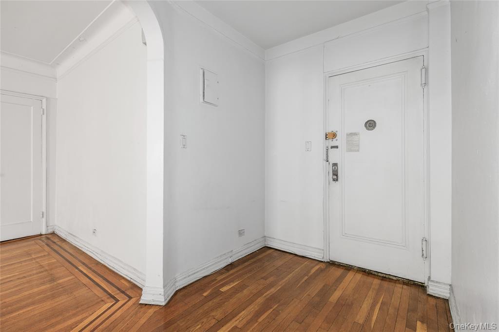 83-06 Vietor Avenue Elmhurst Queens NY 11373