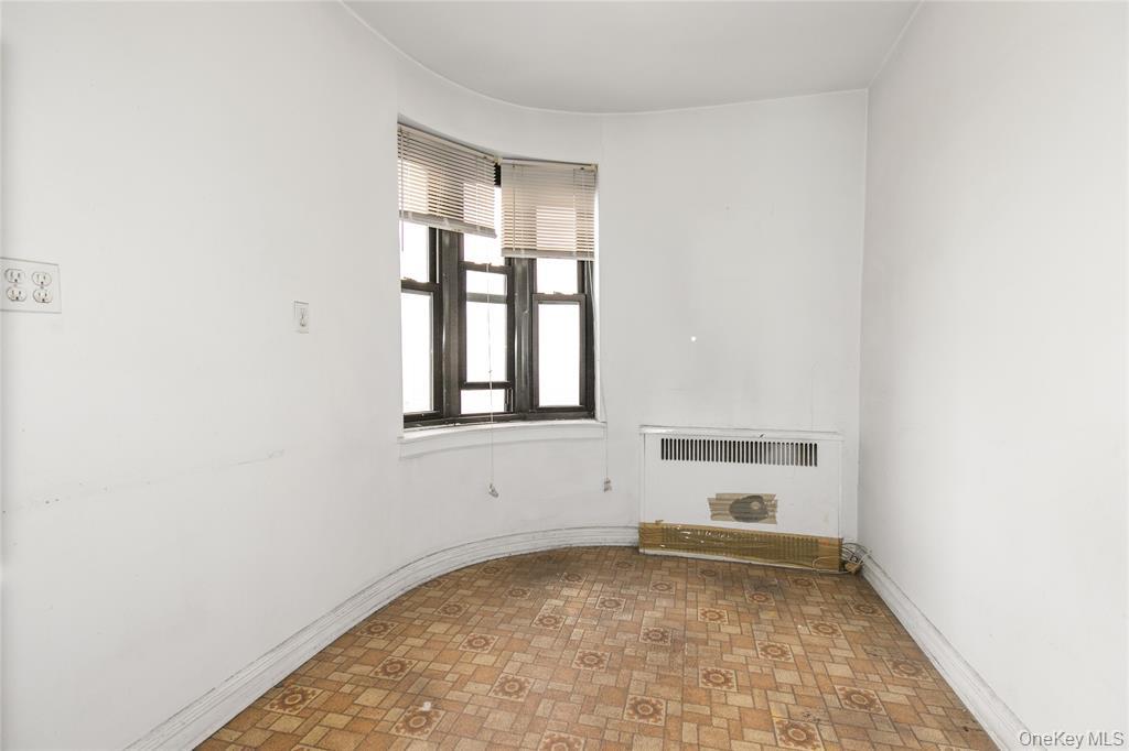 83-06 Vietor Avenue Elmhurst Queens NY 11373