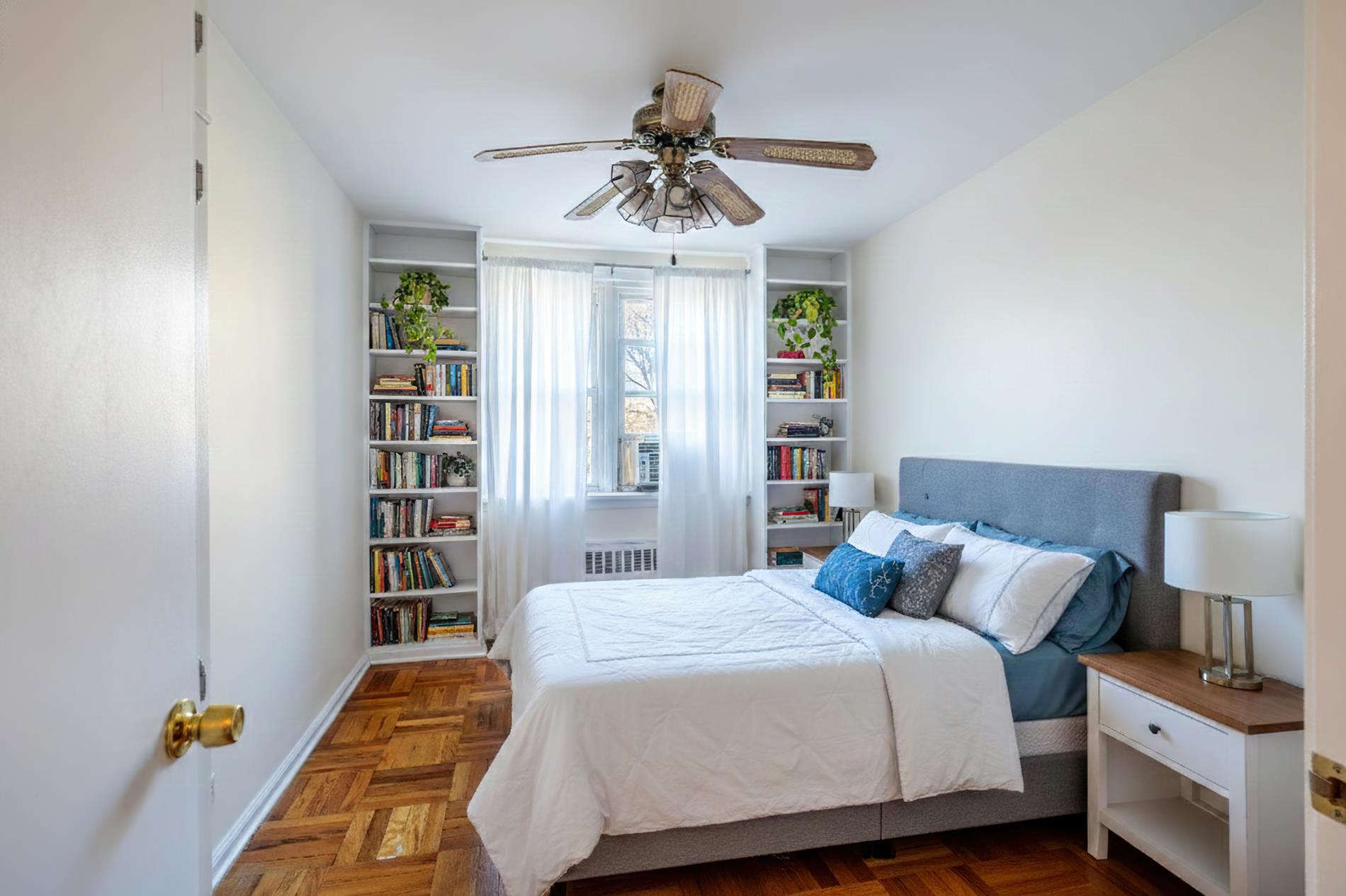 60 Knolls Crescent 4-H Spuyten Duyvil Bronx NY 10463