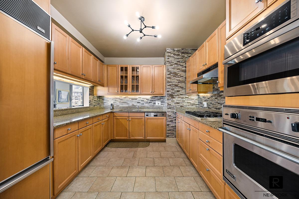 10 Little West Street Battery Park City New York NY 10004