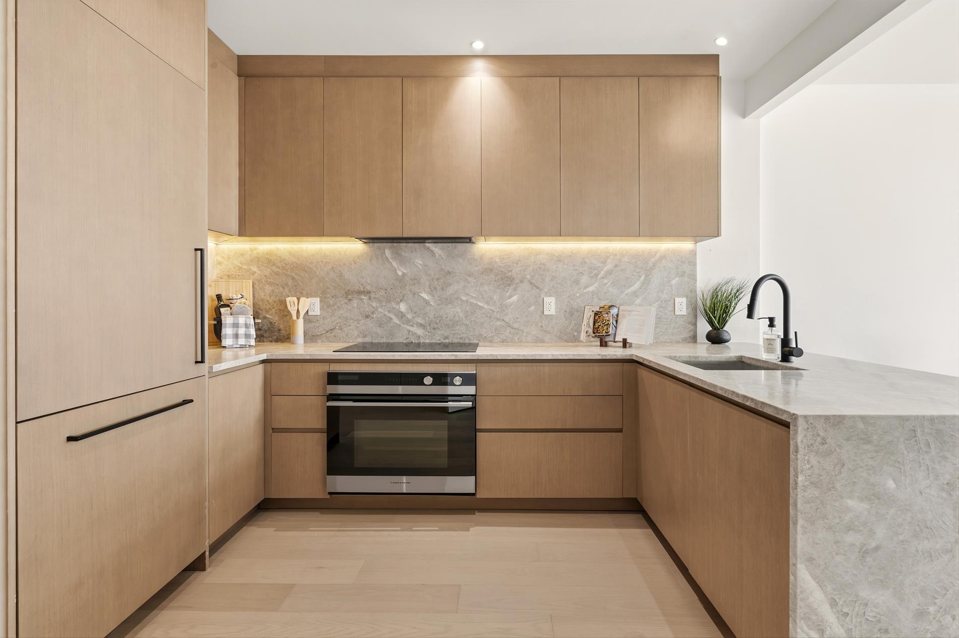 772 Metropolitan Avenue 3-B East Williamsburg Brooklyn NY 11211