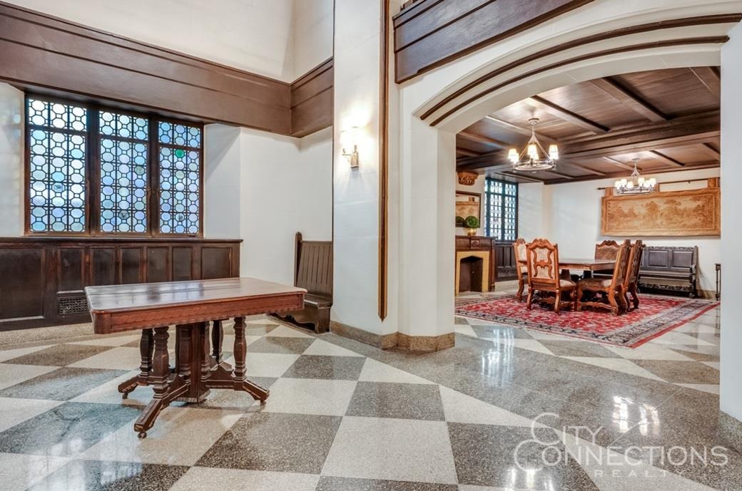 320 East 42nd Street Tudor City New York NY 10017