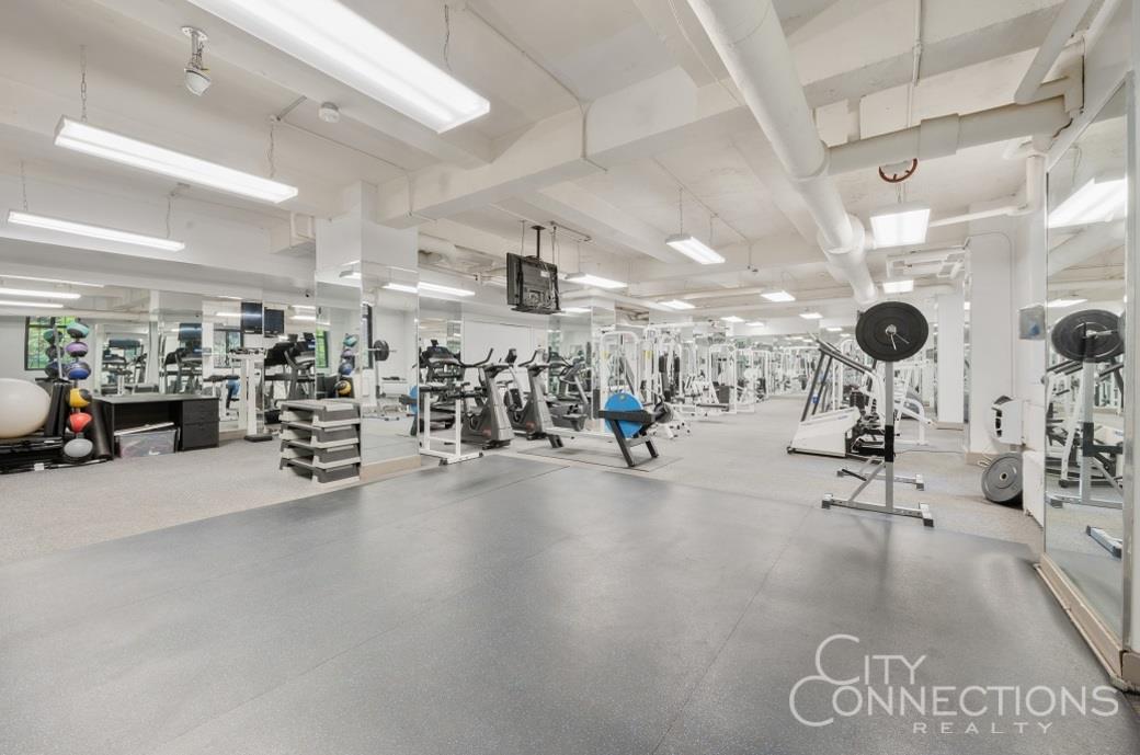 320 East 42nd Street Tudor City New York NY 10017