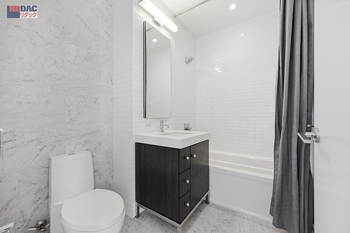 416 West 52nd Street 502 Clinton New York NY 10019