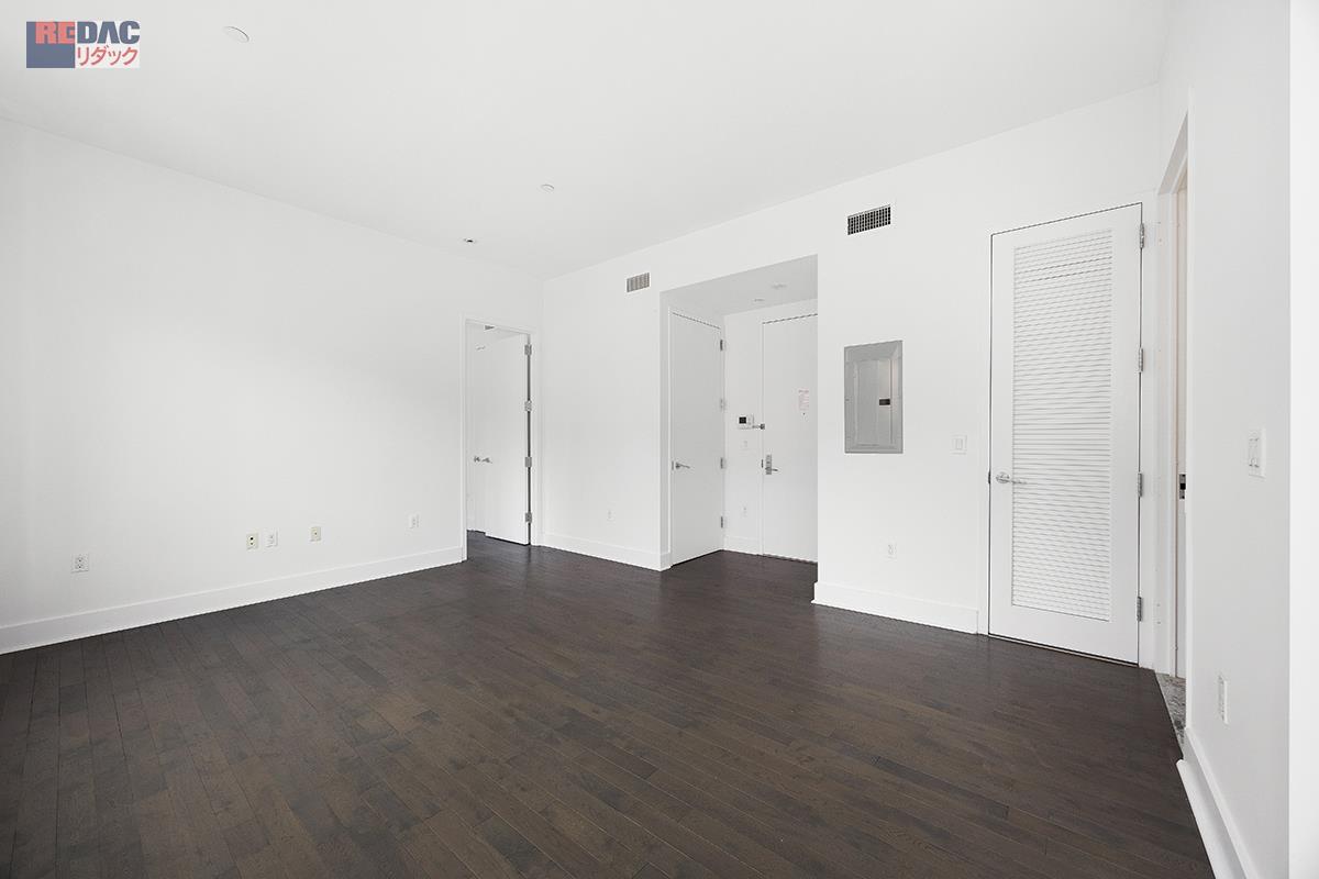 416 West 52nd Street 502 Clinton New York NY 10019