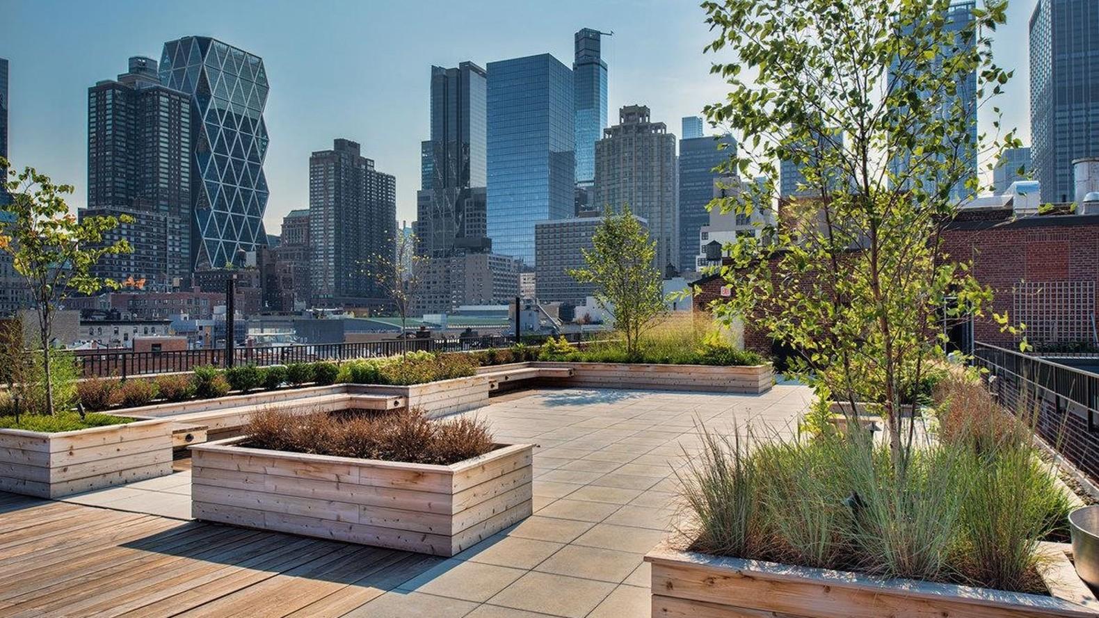 416 West 52nd Street 502 Clinton New York NY 10019