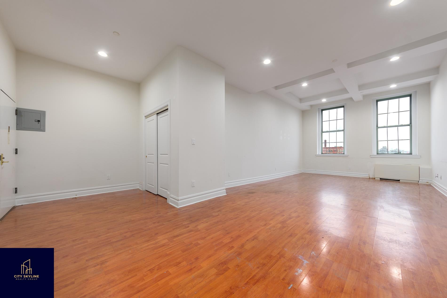 45-02 Ditmars Blvd. 515 Steinway-Ditmars Queens NY 11105