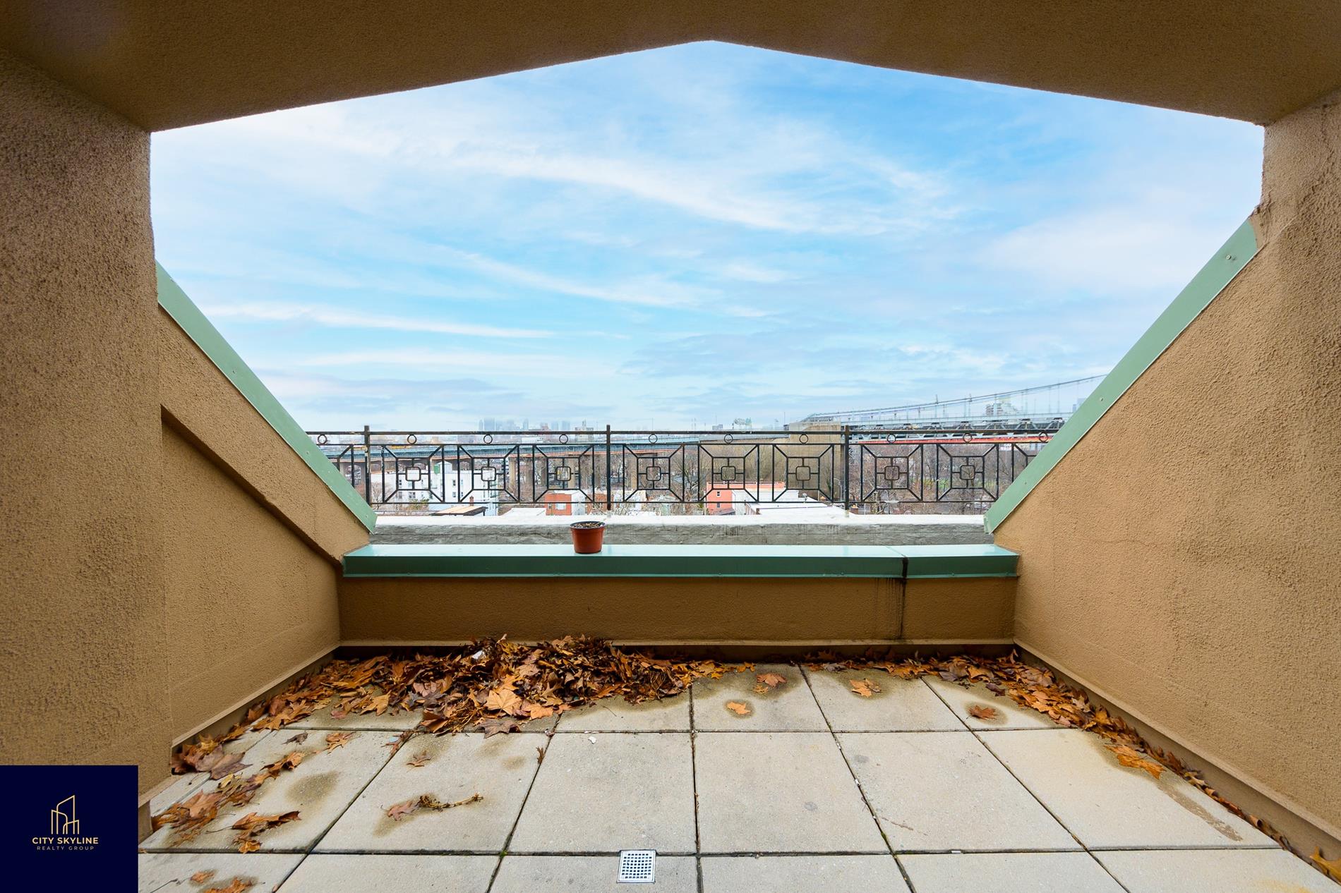 19-19 24th Avenue L-503 Astoria Queens NY 11102