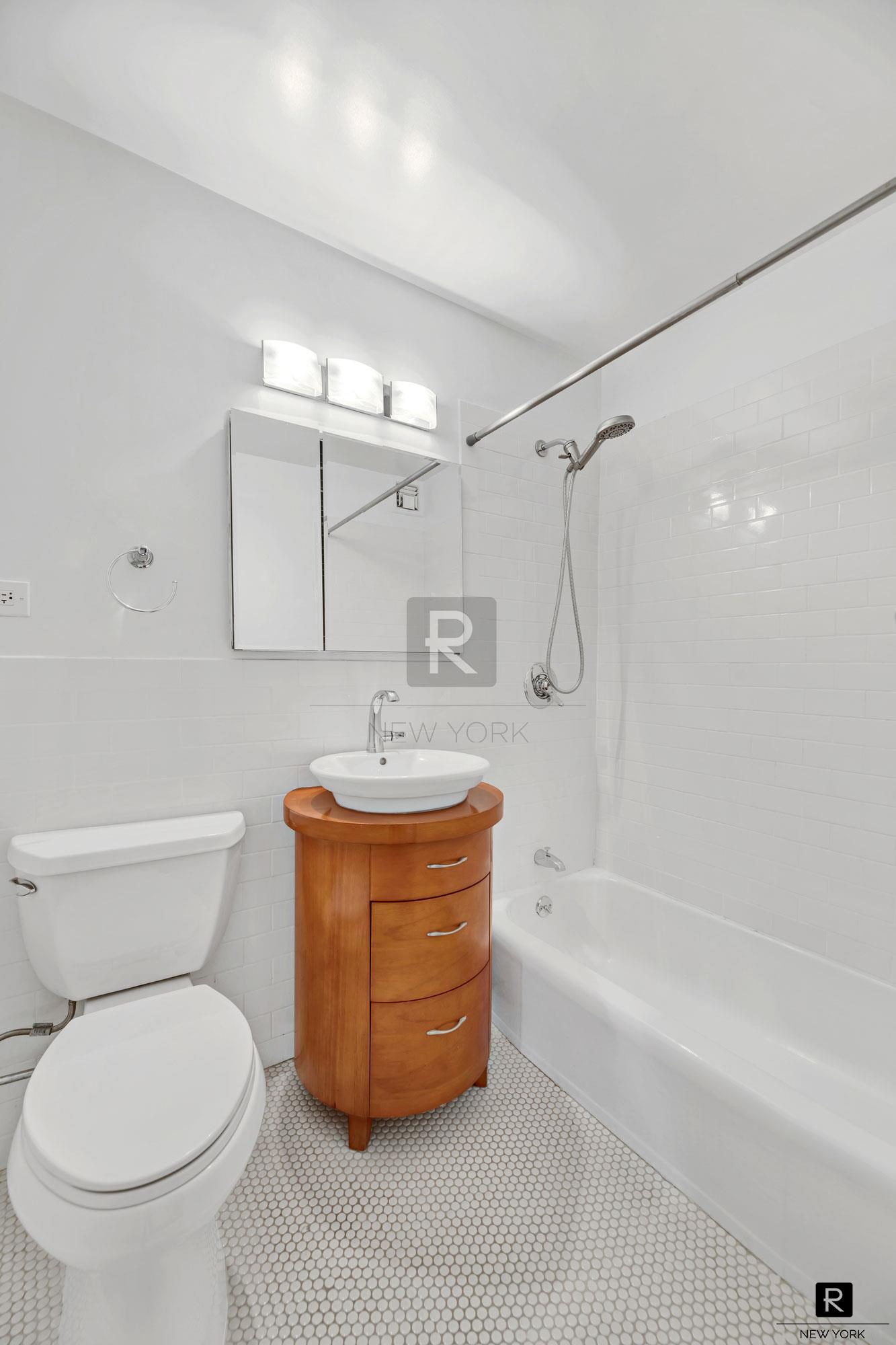 400 Central Park West Upper West Side New York NY 10025