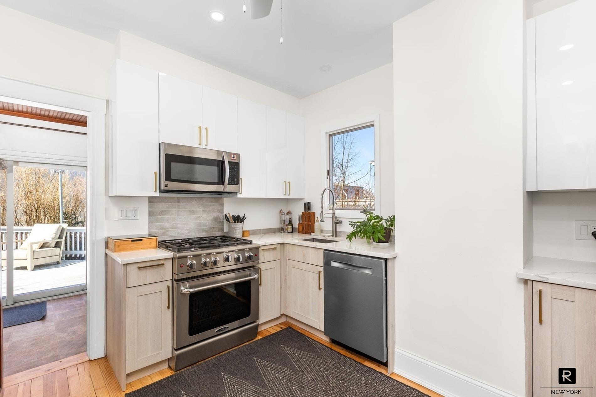 401 Hunter Avenue City Island Bronx NY 10464