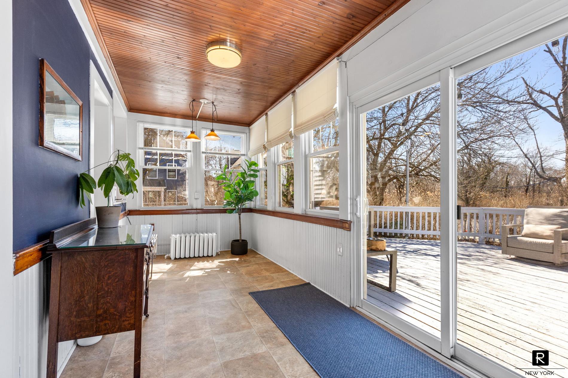 401 Hunter Avenue City Island Bronx NY 10464