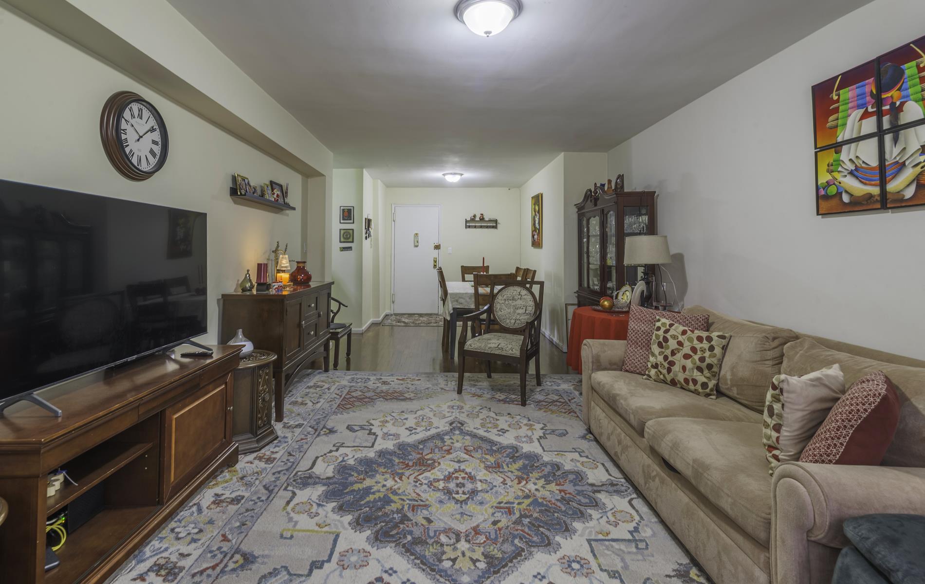 74-45 Yellowstone Blvd. 4-H Rego Park Queens NY 11374