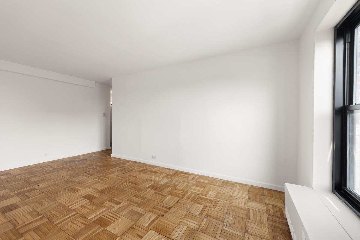 205 Clinton Avenue 7-D Clinton Hill Brooklyn NY 11205