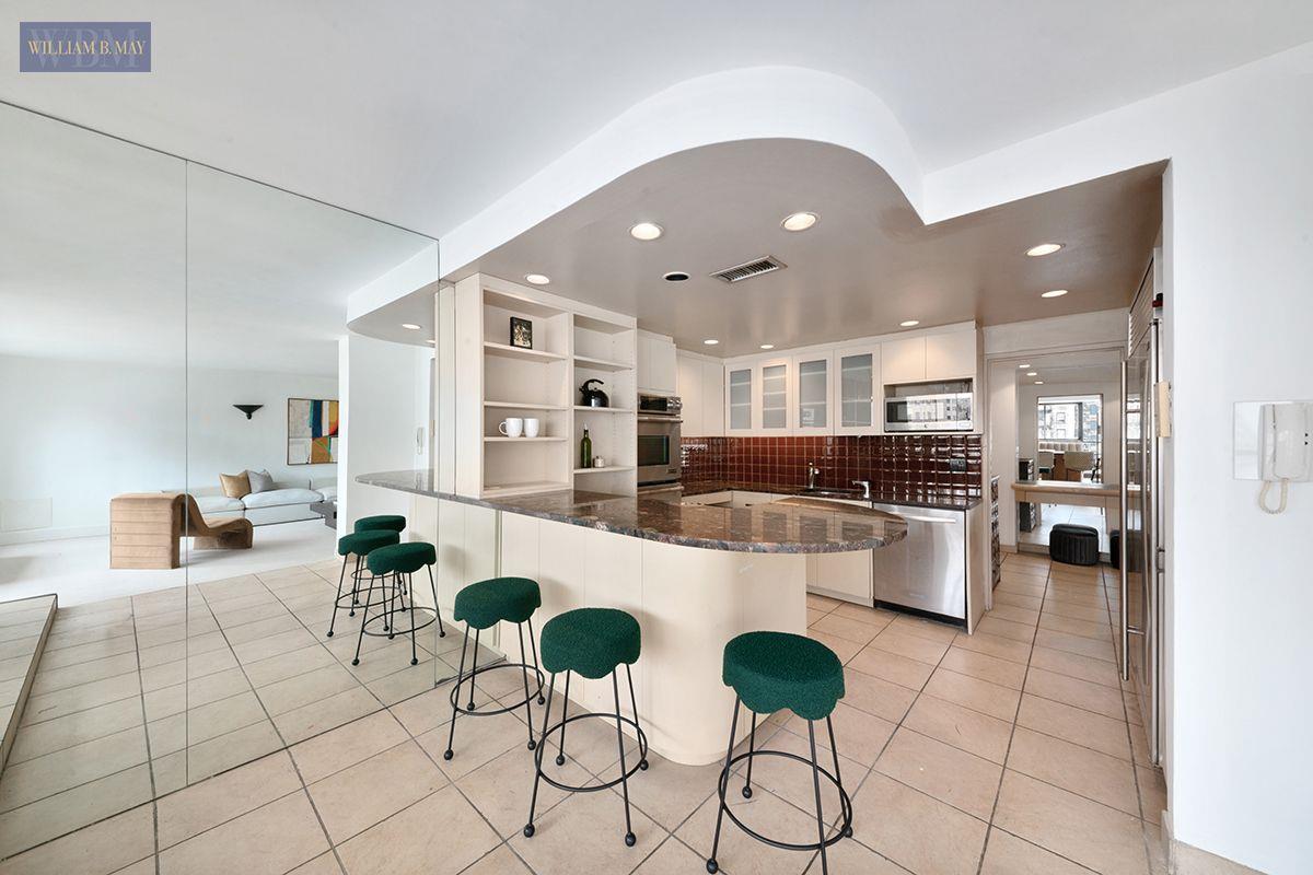 150 East 61st Street 15-B Upper East Side New York NY 10065