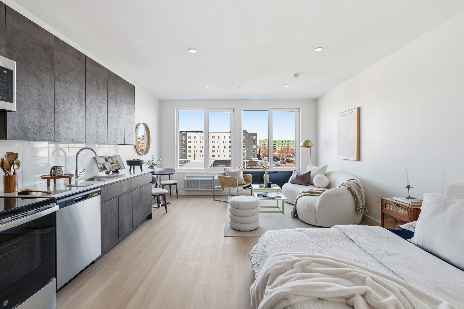 1 Mallory Avenue 4020 Jersey City Jersey City NJ 07305