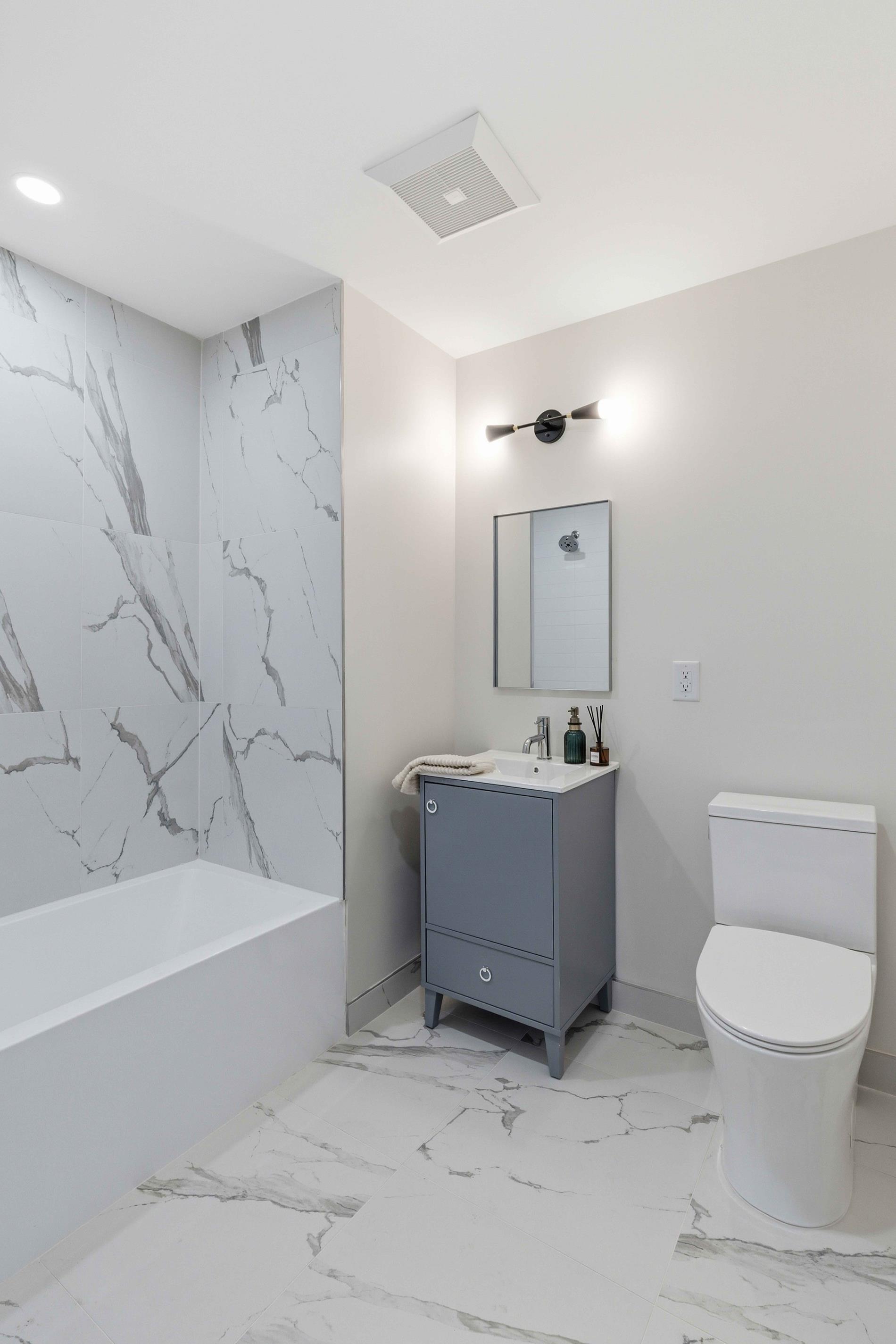 1 Mallory Avenue 4050 Jersey City Jersey City NJ 07305