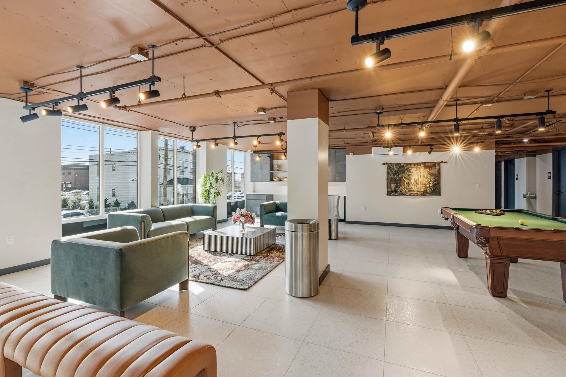 1 Mallory Avenue 4050 Jersey City Jersey City NJ 07305