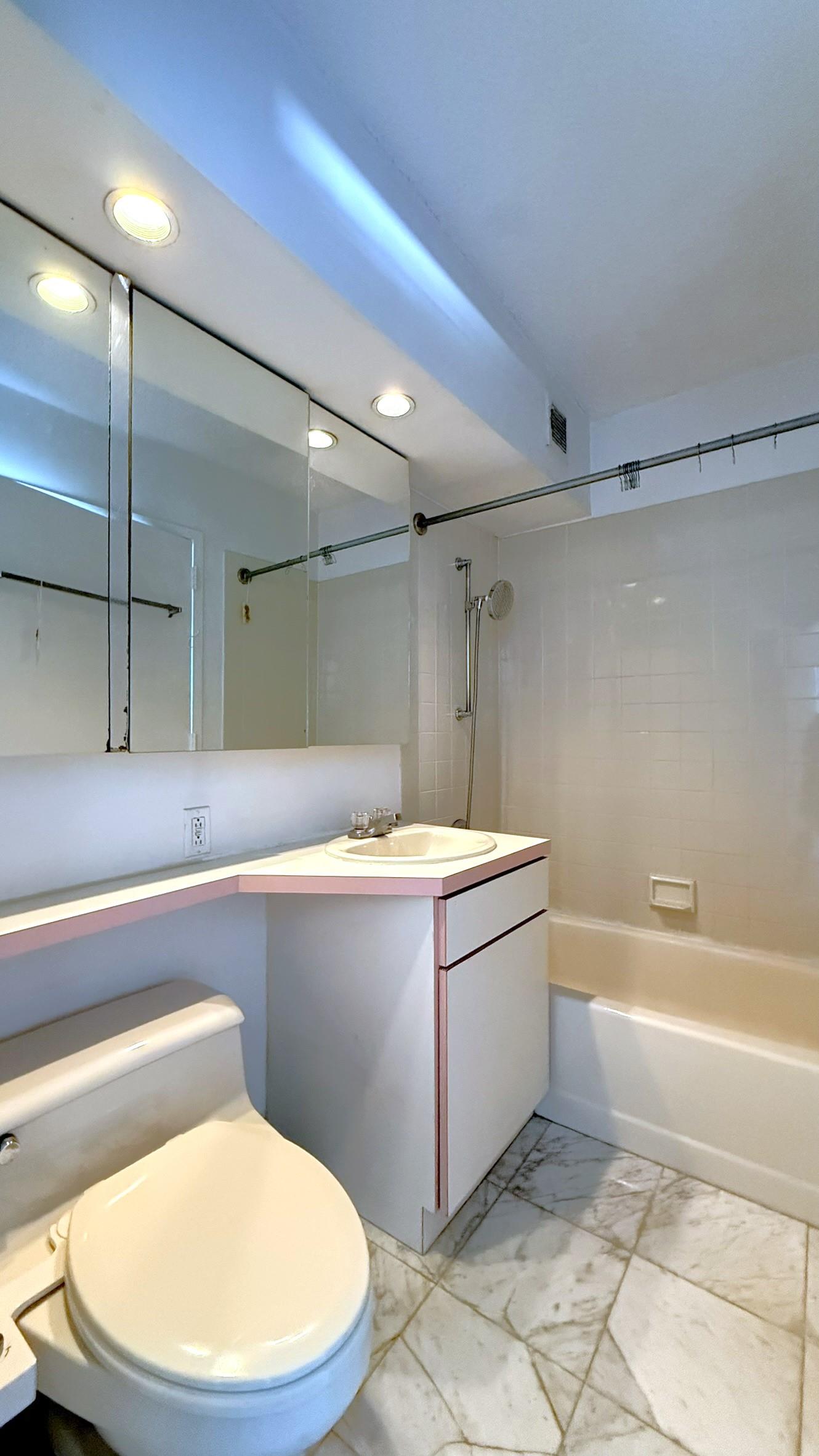 376 Broadway 22B Tribeca New York NY 10013