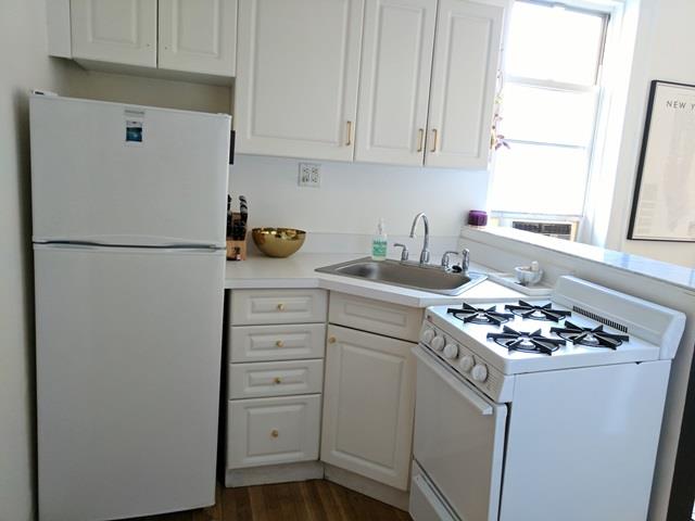 230-232 Thompson Street 23 Greenwich Village New York NY 10012