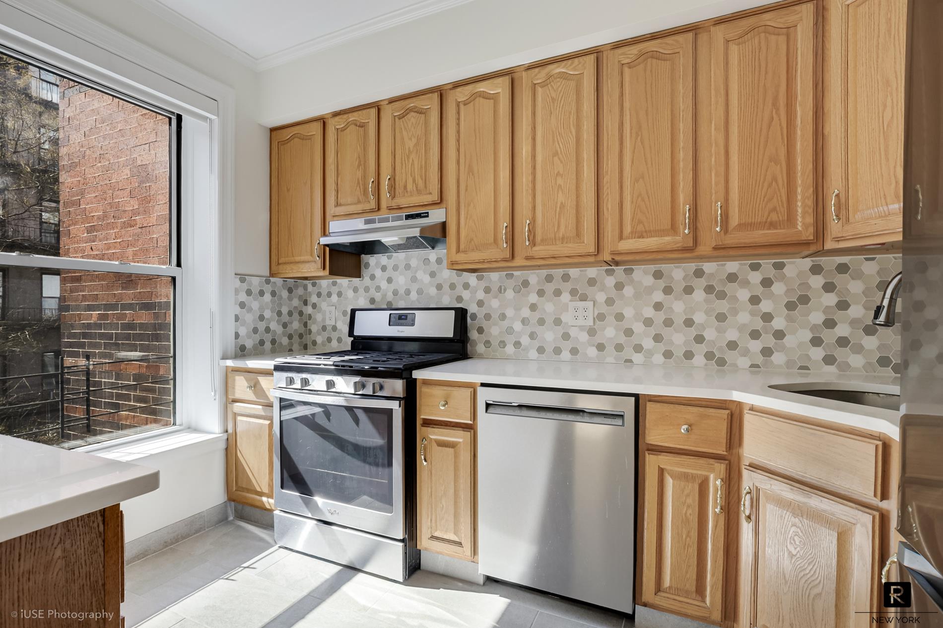 220 East 30th Street Kips Bay New York NY 10016