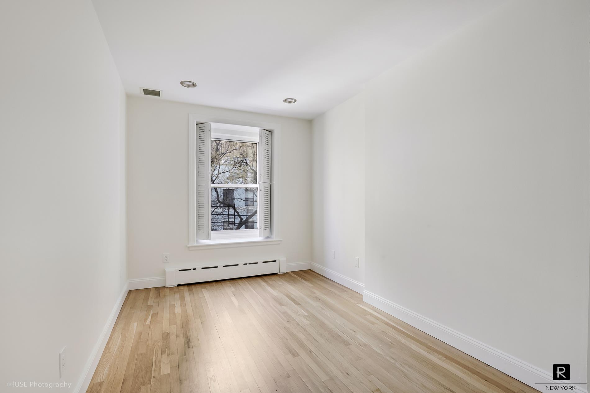 220 East 30th Street Kips Bay New York NY 10016