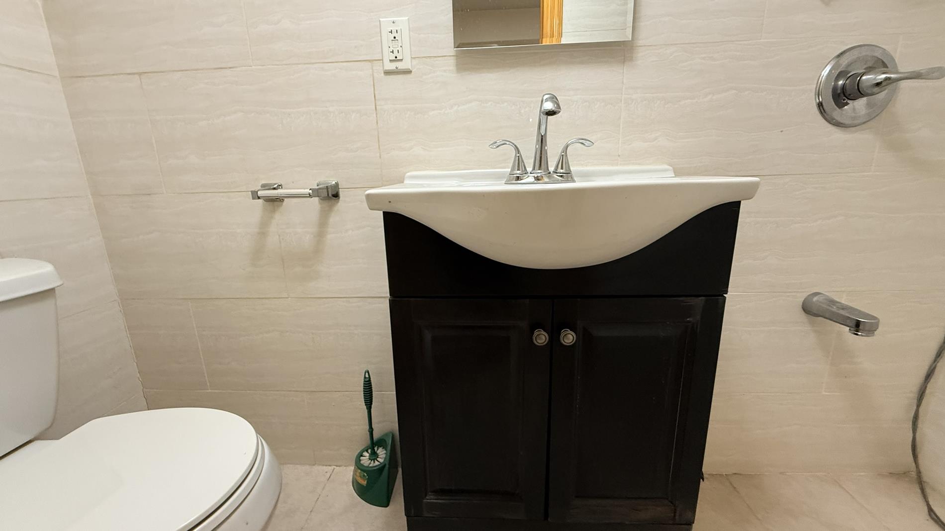 148-03 61st Road 1 Kew Gardens Hills Queens NY 11367