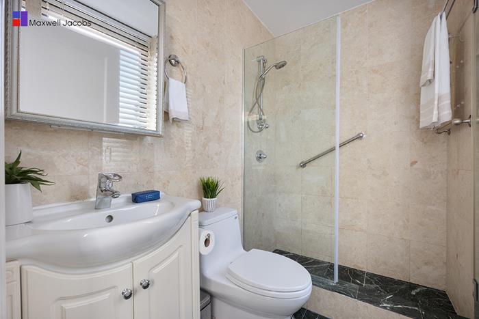 330 East 75th Street 19C Upper East Side New York NY 10021