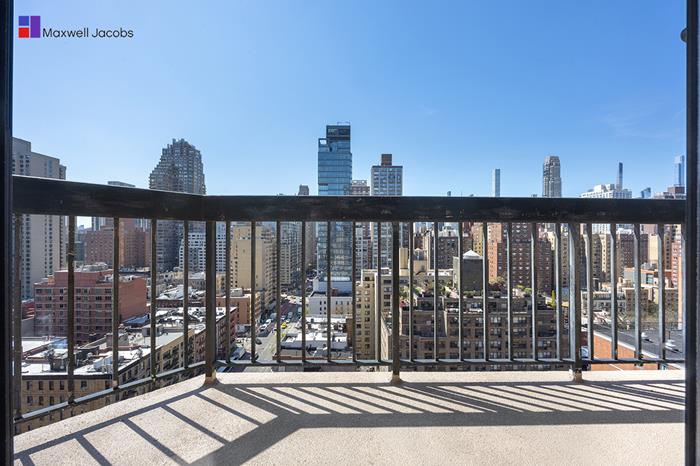 330 East 75th Street 19C Upper East Side New York NY 10021