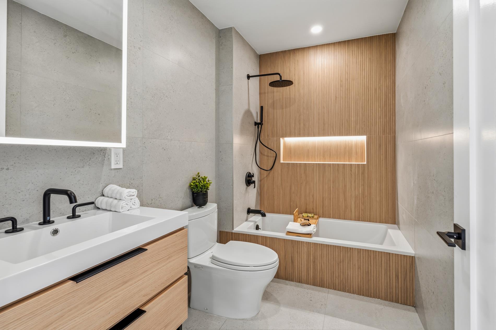 371 Hawthorne Street 2-F Brooklyn NY 11225