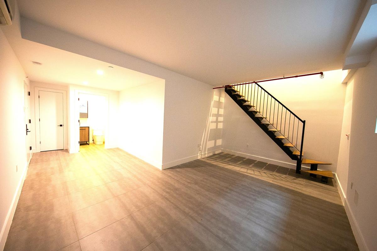 323 East 19th Street 1-C Ditmas Park Brooklyn NY 11226