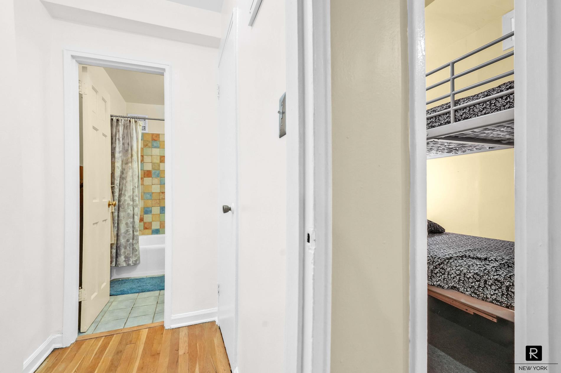 31-85 Crescent Street Long Island City Queens NY 11106