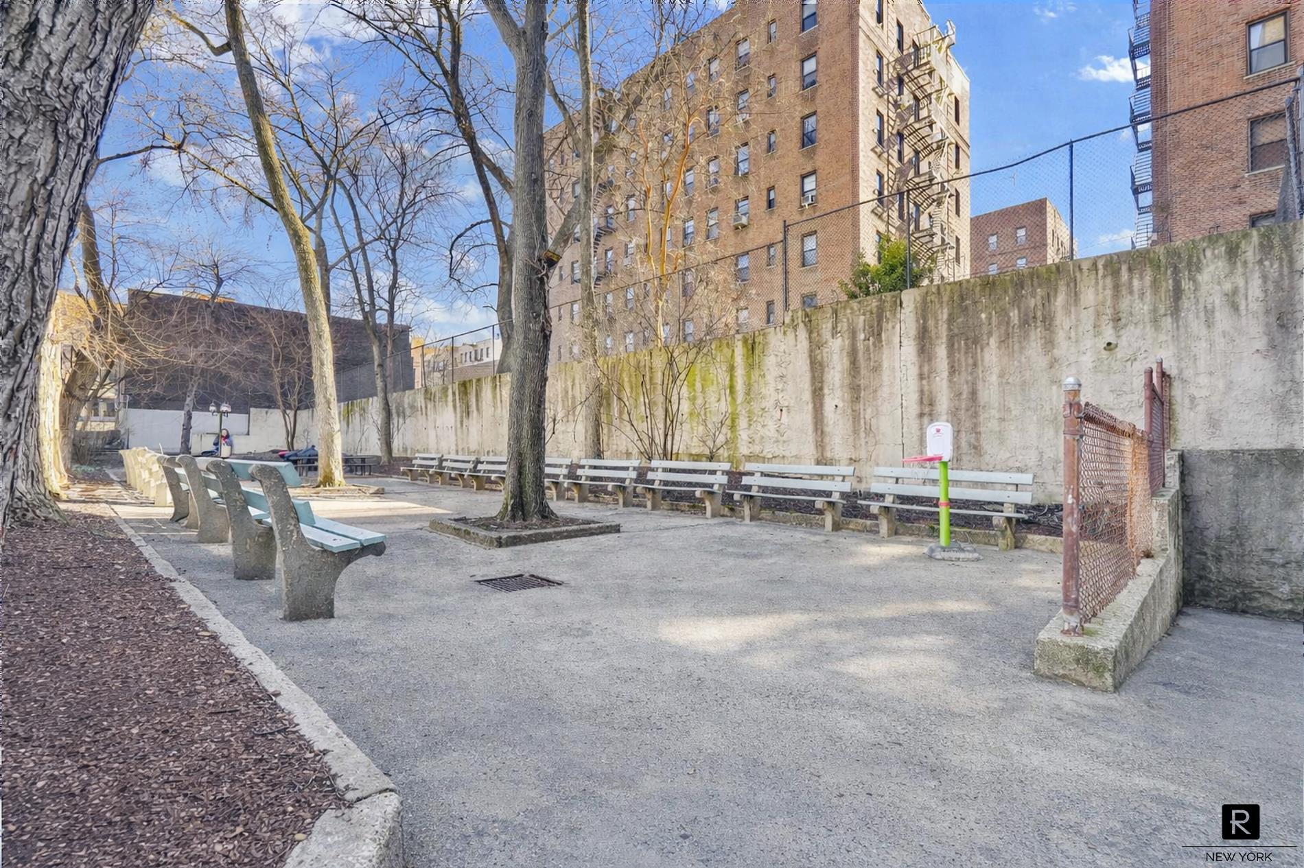 31-85 Crescent Street Long Island City Queens NY 11106