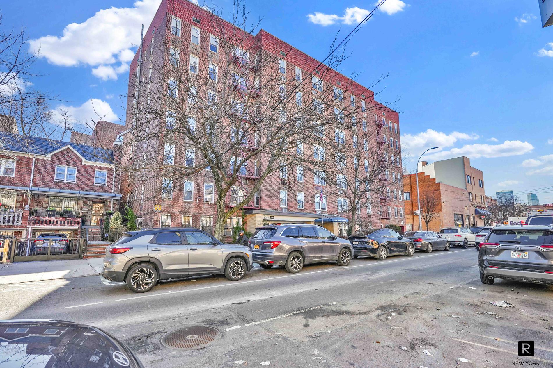 31-85 Crescent Street Long Island City Queens NY 11106