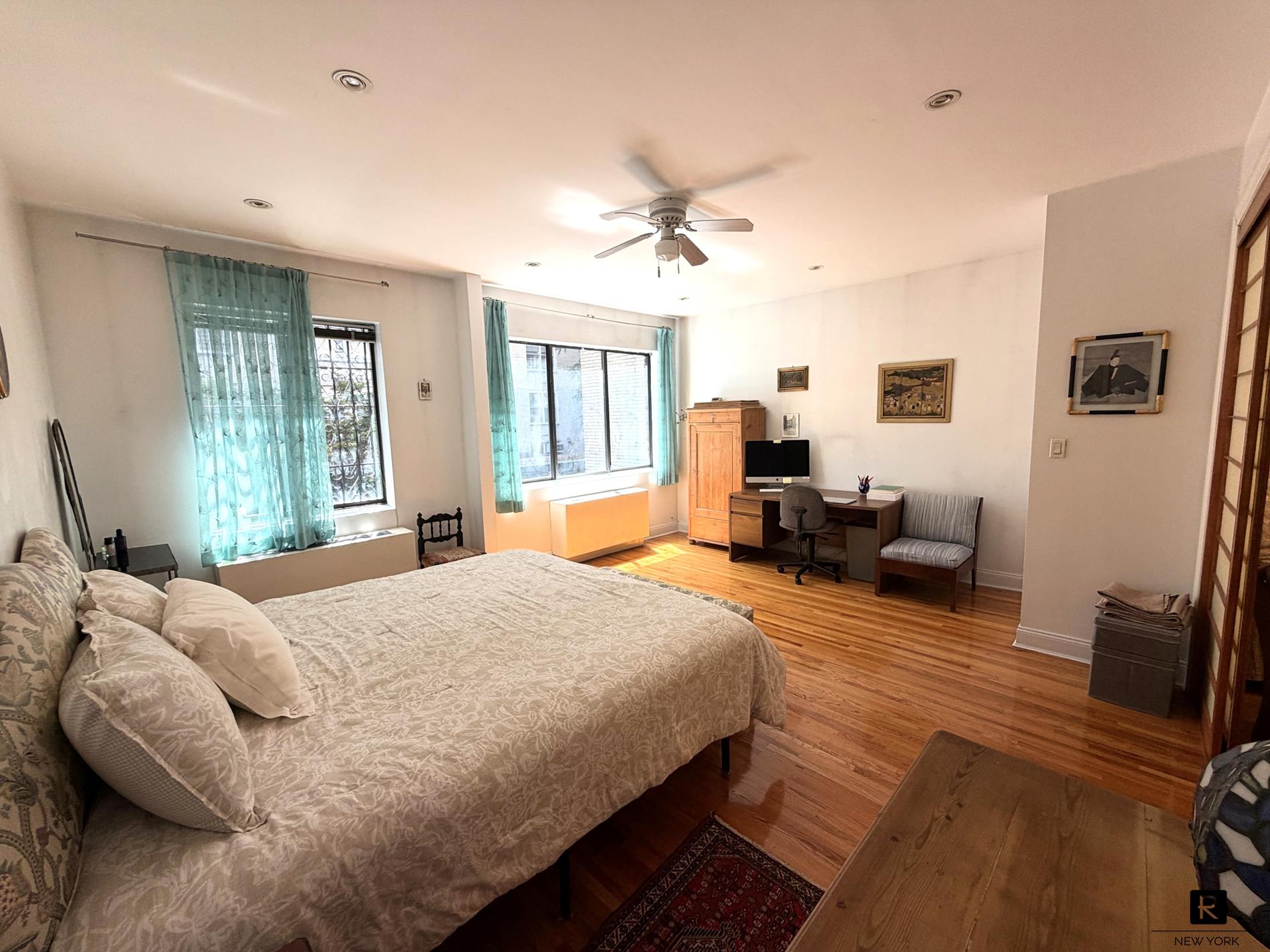 216 East 75th Street Upper East Side New York NY 10021