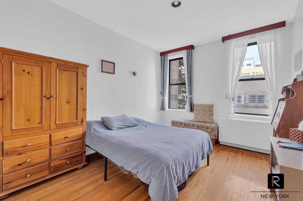 216 East 75th Street Upper East Side New York NY 10021