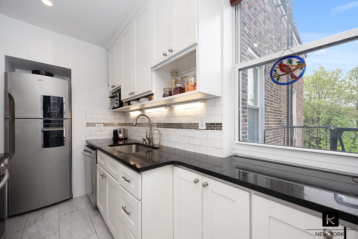 37-33 84th Street 42 Jackson Heights Queens NY 11372