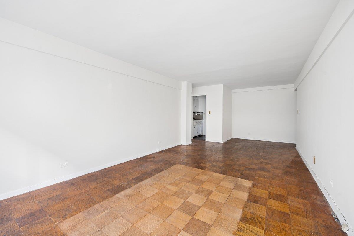 141 East 55th Street 4-F Turtle Bay New York NY 10022