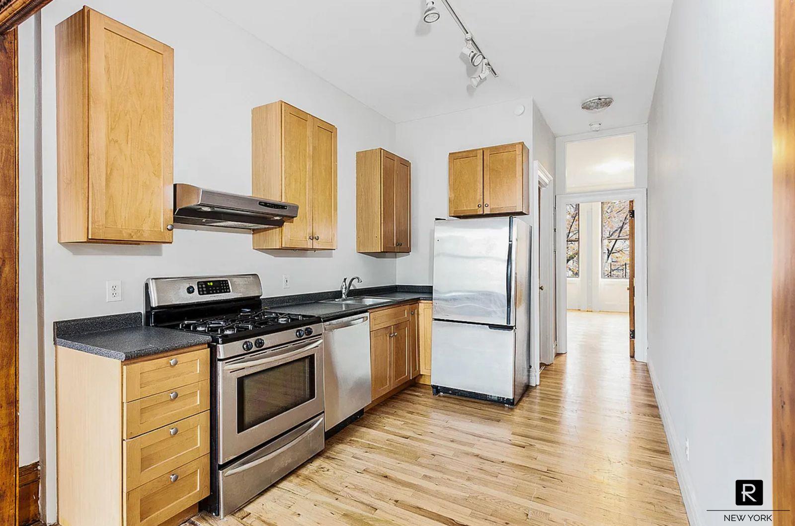 523 West 149th Street Hamilton Heights New York NY 10031